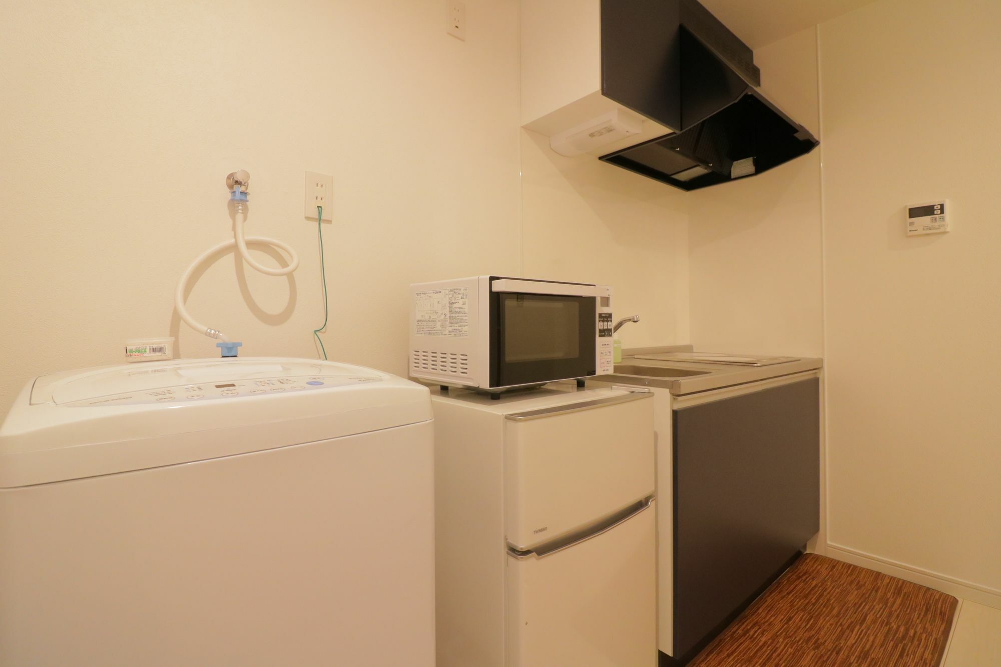 Hg Cozy Hotel No 12 京橋駅前 Osaka Bagian luar foto