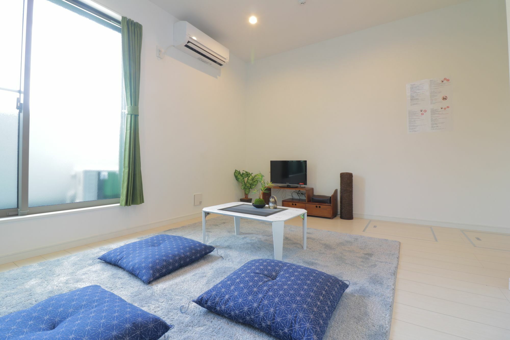 Hg Cozy Hotel No 12 京橋駅前 Osaka Bagian luar foto